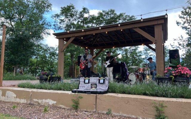 Band at Hillside Gardens